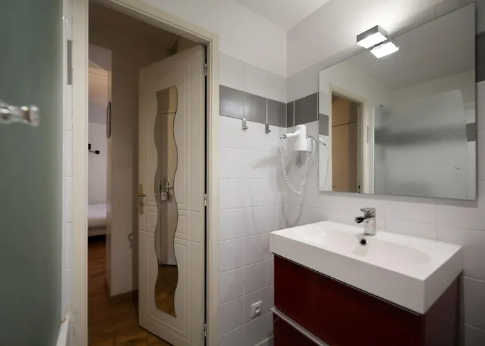 Apartament 302 Sejournez Dans Un De Charme 5 Paryż